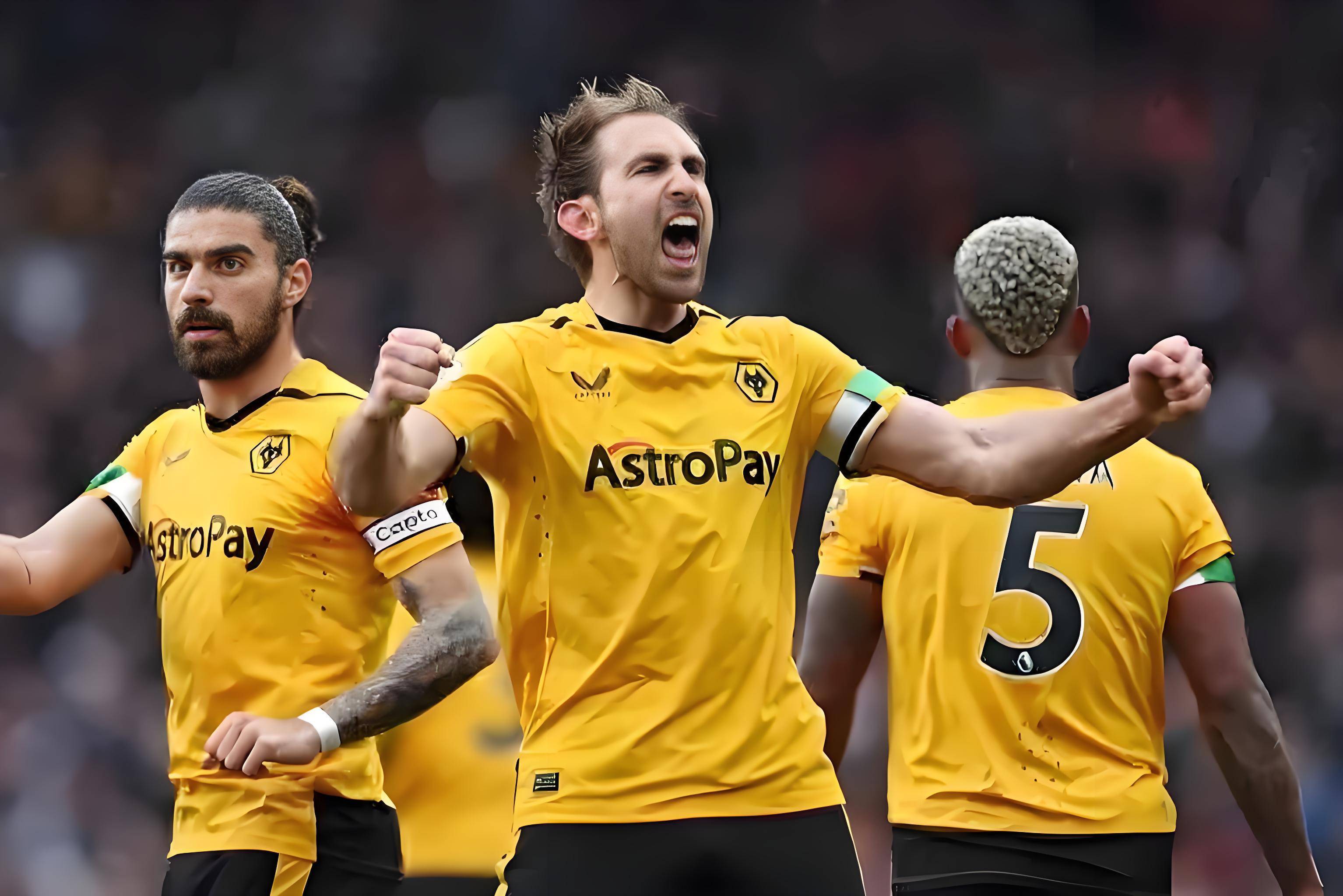 关于CBA季后赛赛程吃紧，曼联今夜复出首秀，媒体盛赞，控场能力受关注的信息